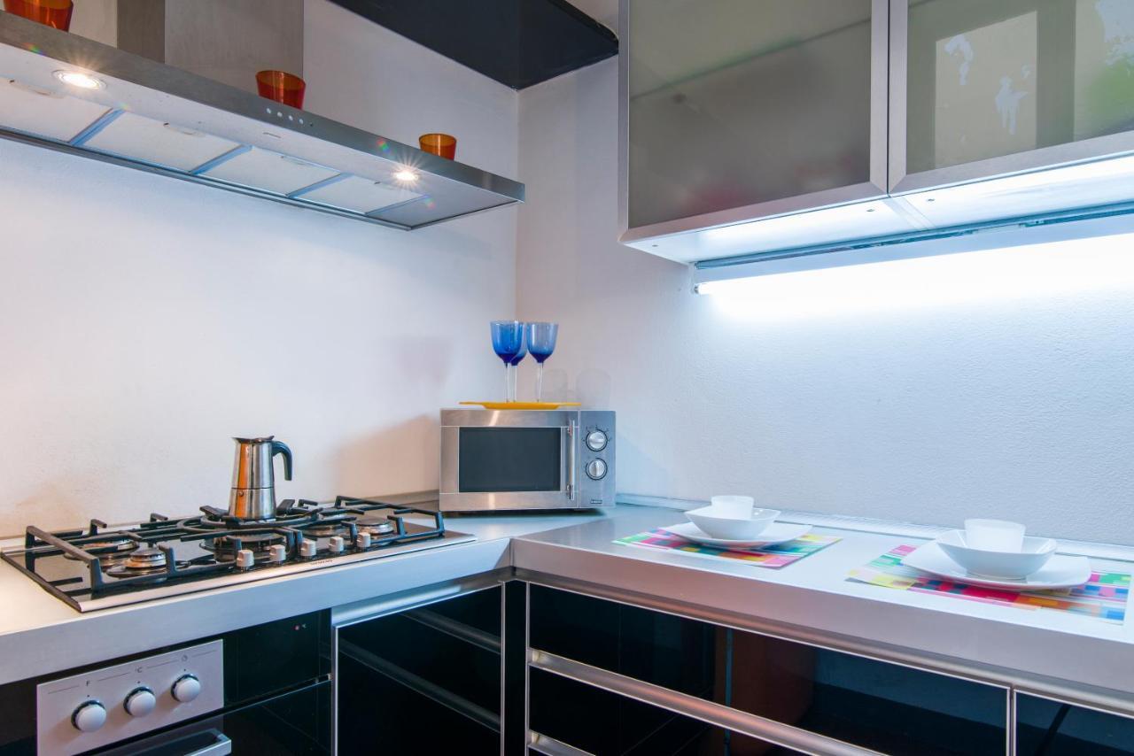 Della Scala Modern Apartment Флоренція Номер фото