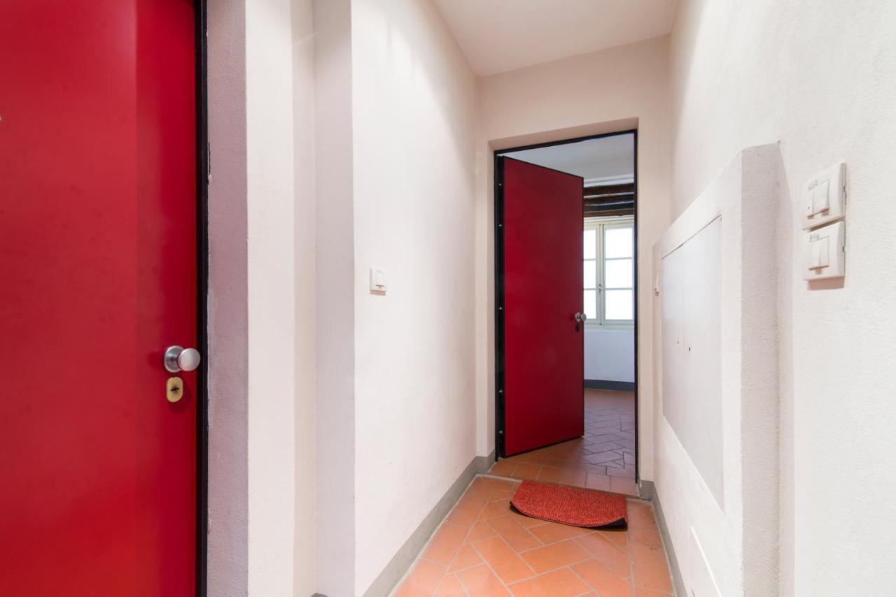 Della Scala Modern Apartment Флоренція Номер фото